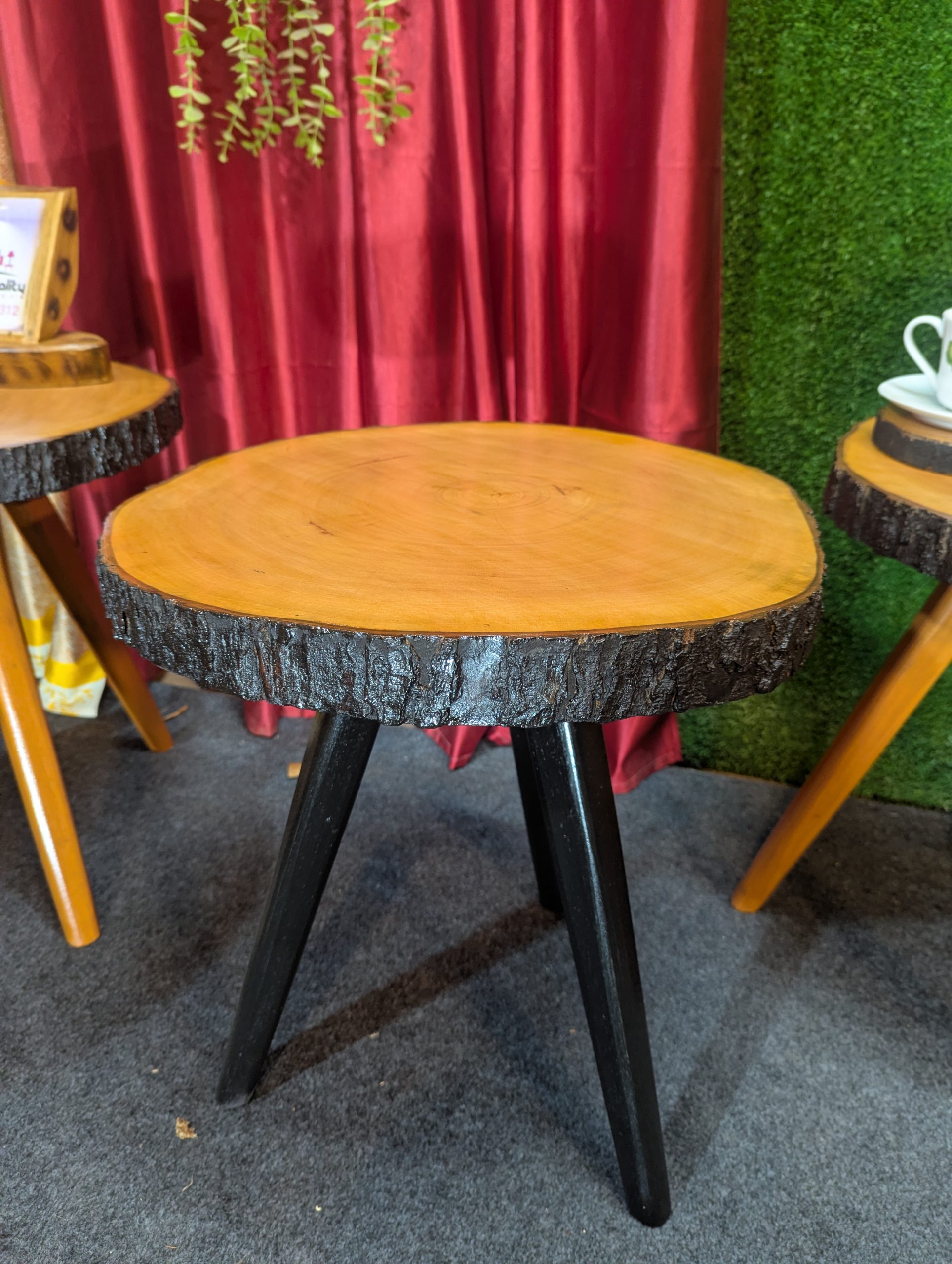 Guri Three-Leg Coffee Table KT1