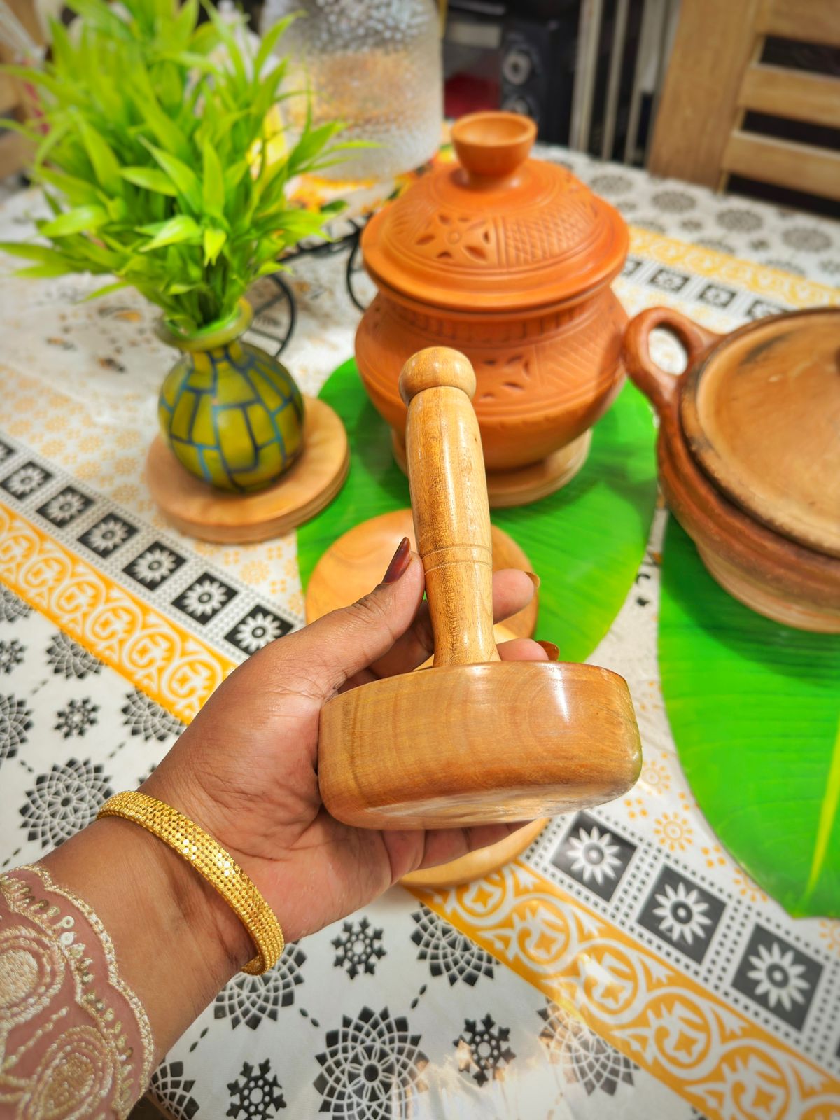 Special Kitchen Combo: 5PCS Pot Stand with Paratha & Bharta{RB-17/07}